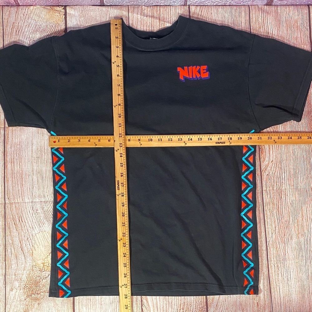 Nike Graphic T Shirt Men’s Medium Black Retro Streetwear Short Sleeve - Picture 7 of 9